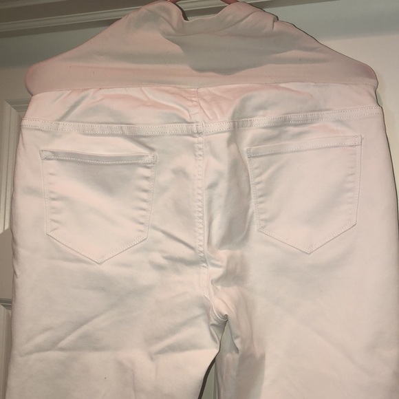 🤰Maternity White Crop Pants🤰 - Picture 5 of 14